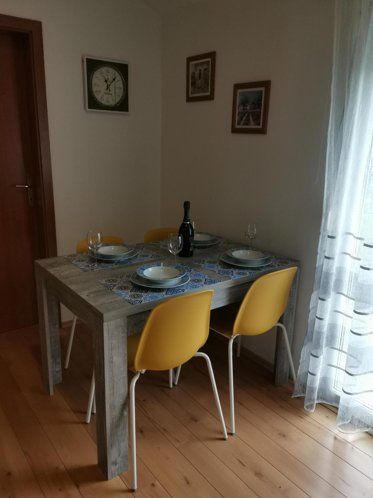Apartment N&M Omišalj Екстериор снимка
