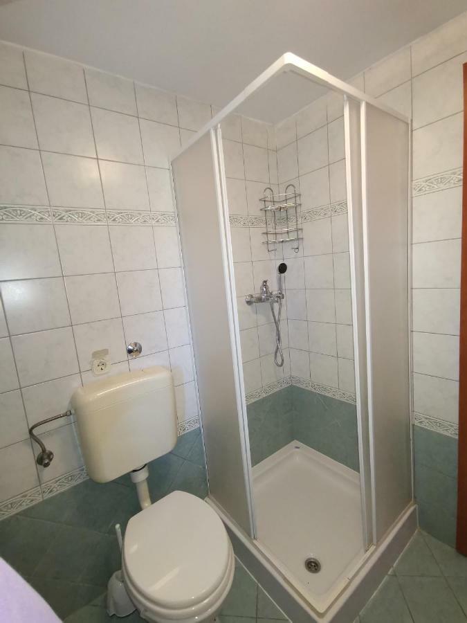 Apartment N&M Omišalj Екстериор снимка